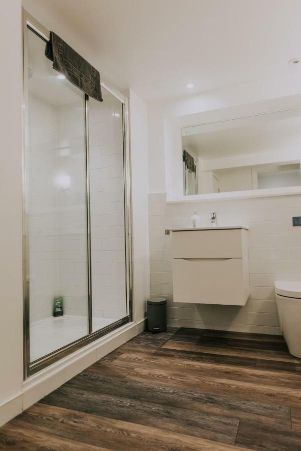 Cavendish House With Secure, Allocated Parking, 2 Mins Walk From Windsor Castle Luaran gambar
